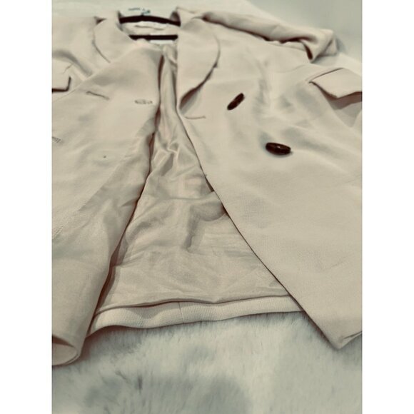 ASTR the Label Zodiac Cream Oversized Double-Breasted Blazer NWT w/Defect - Picture 10 of 12